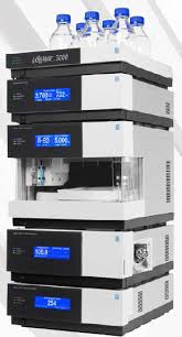HPLC chromatograph: HPLC Dionex UltiMate 3000