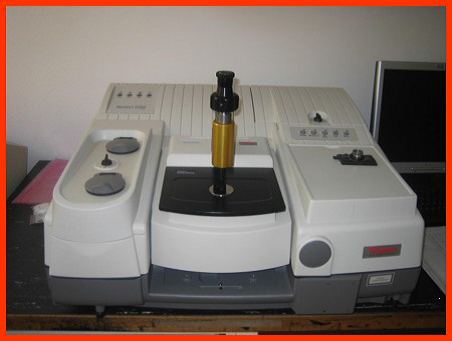 Infrared spectrometer Thermo Scientific Nicolet 6700 FT-IR